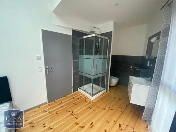 Appartement à louer 2 pièces 43.3m² Peyriac-Minervois (11160)