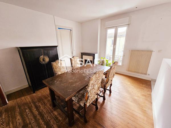 Ensemble immobilier - local et Garage.