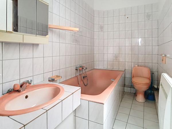 Location appartement près de CHALONS EN CHAMPAGNE - 1 pièce(s) - 28 m² - 420 €/mois