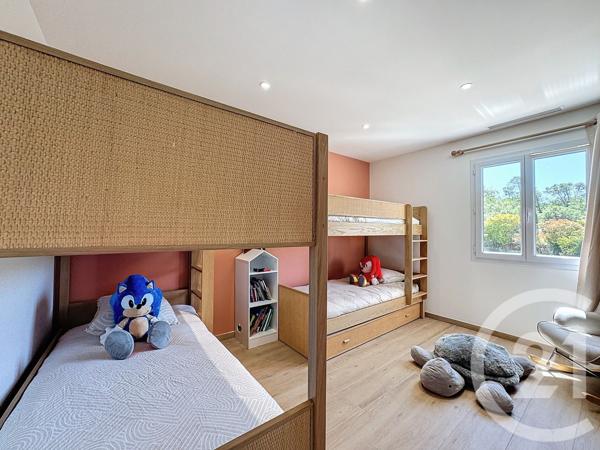 Maison à vendre  7 pièces - 255 m2 NANS LES PINS - 83