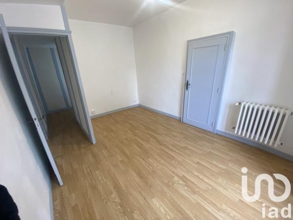 Location maison 6 pièces 92 m² Évron