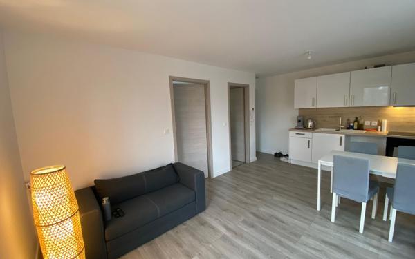 Appartement à louer    2 pièces • 36 m2 Viry