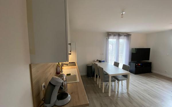Appartement à louer    2 pièces • 36 m2 Viry