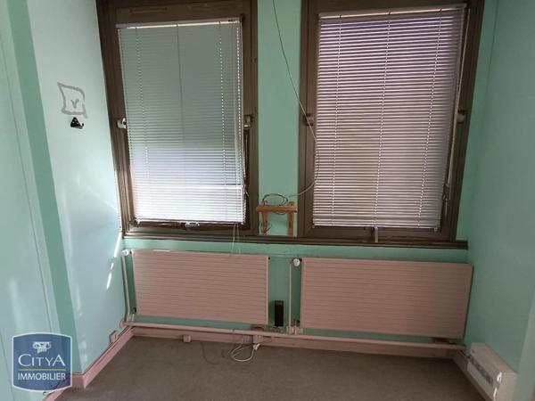 Vente local commercial 111m²