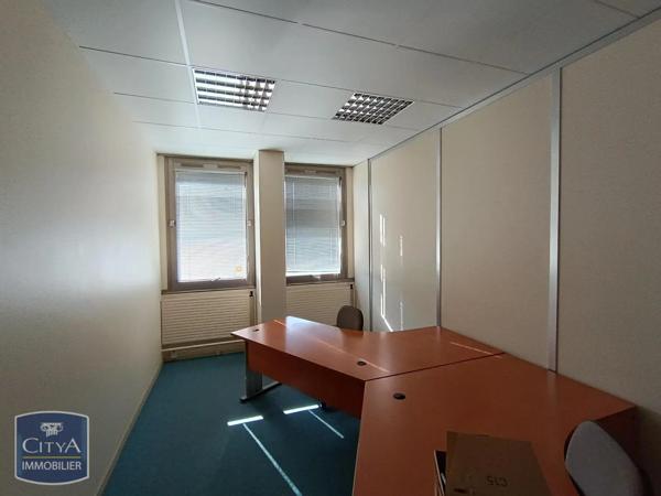 Vente local commercial 111m²