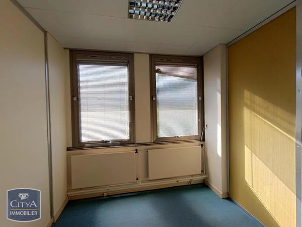 Vente local commercial 111m²