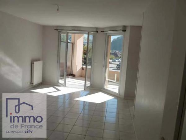 Appartement à louer à Vif (38450)