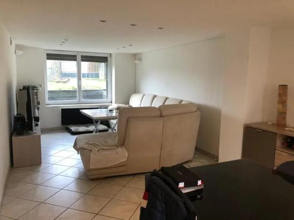 Maison à louer 4 pièces 120m² Cerville (54420)