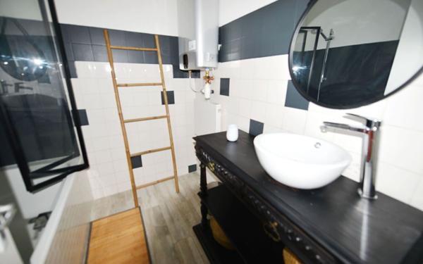 Appartement à louer    3 pièces • 73,85 m2 Grasse