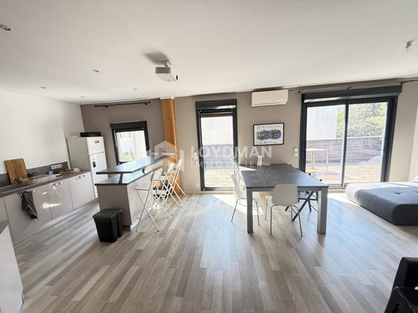 Montarnaud (34570) Locaux professionnels de 580m² à Montarnaud, proche A75.