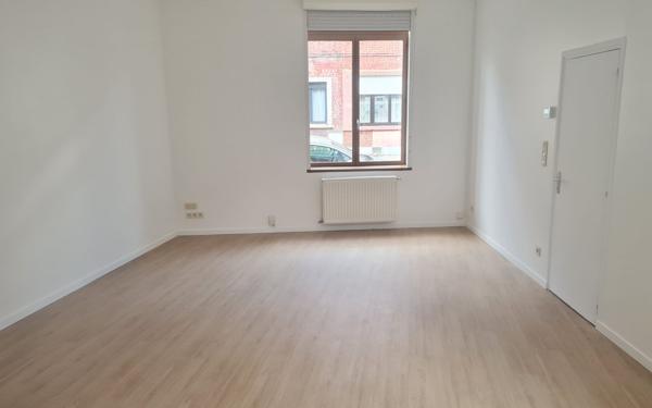 Maison à louer    5 pièces • 134 m2 Roubaix