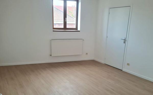 Maison à louer    5 pièces • 134 m2 Roubaix