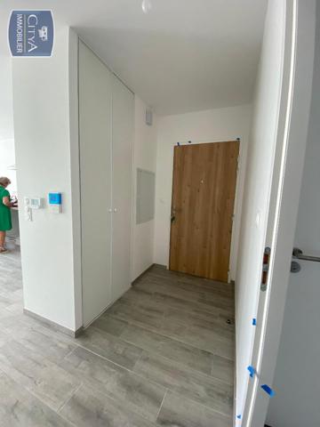 Appartement à louer 4 pièces 77.54m²