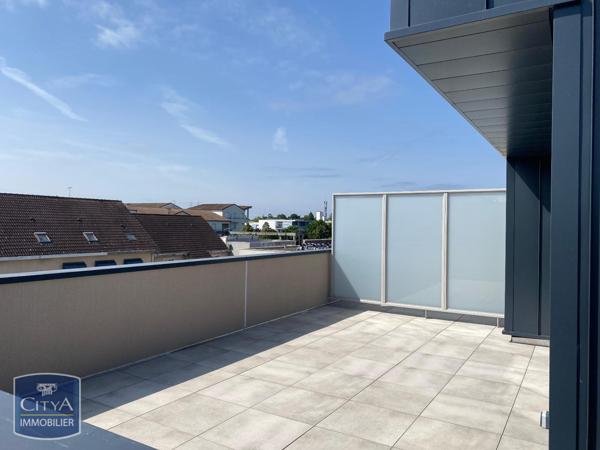 Appartement à louer 4 pièces 77.54m²