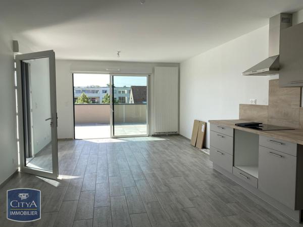 Appartement à louer 4 pièces 77.54m²