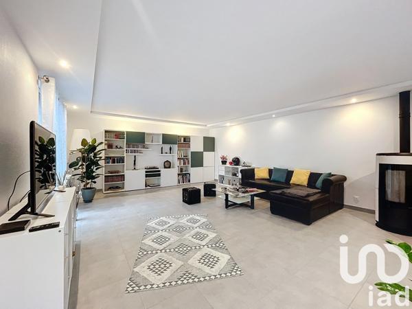 Maison 5 pièces de 140 m² à Damgan (56750)