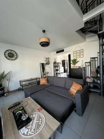 Maison à louer    1 pièce •  Le Mans