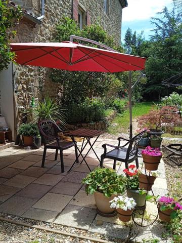 Maison 235 m2 (6 chambres) + Annexe 90 m2 - Propriété ...
