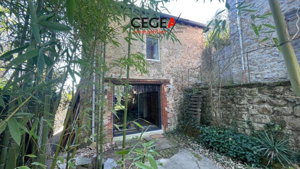 Maison 235 m2 (6 chambres) + Annexe 90 m2 - Propriété ...