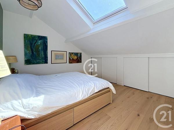 Maison à vendre  9 pièces - 180 m 2   MONTREUIL  - 93