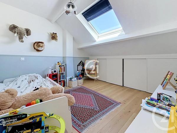 Maison à vendre  9 pièces - 180 m 2   MONTREUIL  - 93