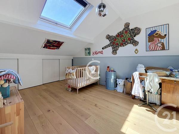 Maison à vendre  9 pièces - 180 m 2   MONTREUIL  - 93