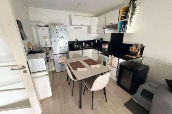 Location - Appartement 2 pièces 43 m 2 VANNES (56000)
