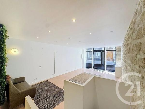 Appartement Local à vendre  2 pièces - 64,78 m 2   PARIS  - 75009