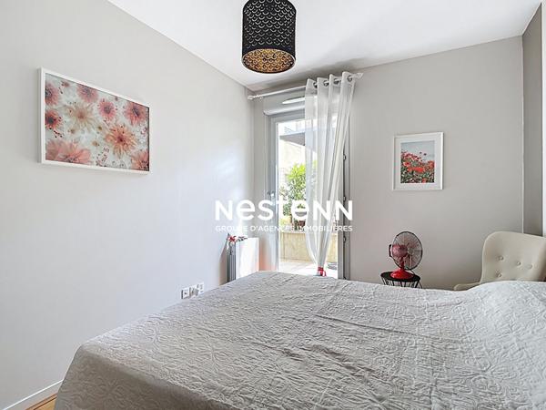 Villefranche sur Saône - T3 - au calme - grande terrasse - garage - en parfait état