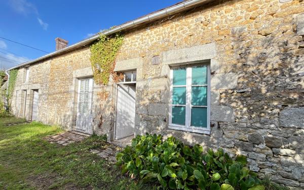 Maison à vendre    4 pièces •  Semallé