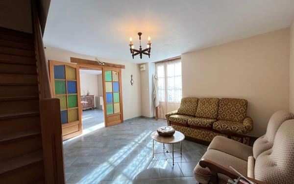 Maison à vendre    4 pièces •  Semallé