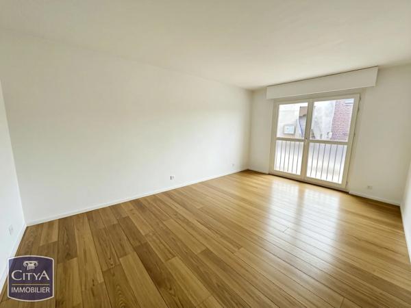 Appartement à vendre 2 pièces 46.59m² Noisy-le-Grand (93160)