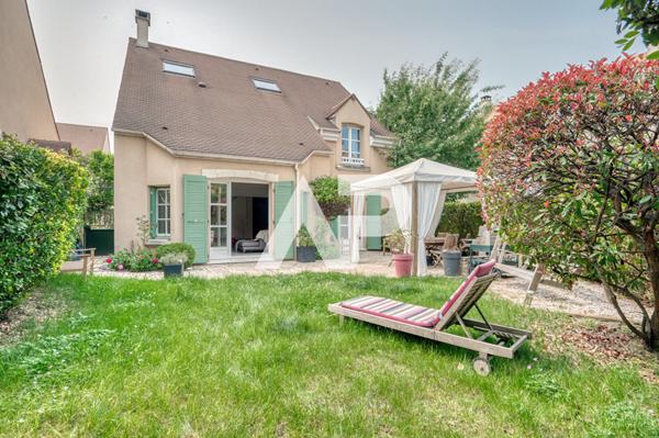 Maison Rueil Malmaison 7 pièce(s) 163.03 m2 €1 139 000 ** - Référence 19649