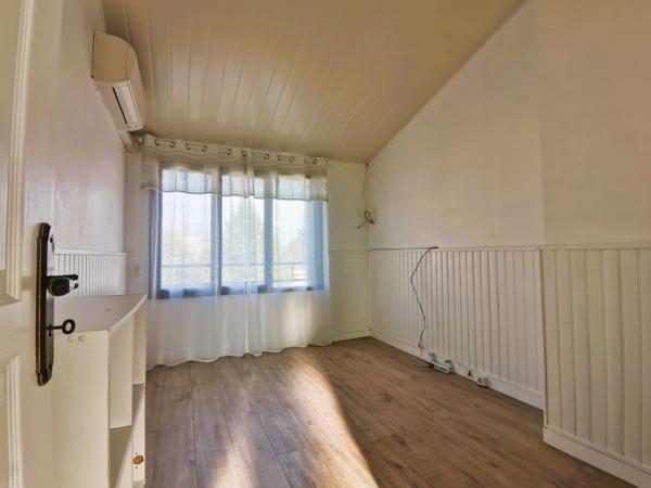 Maison à 5 mn à pied de la gare