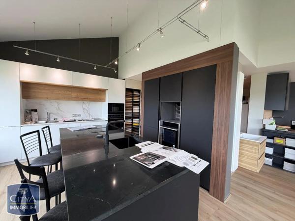 Local commercial à louer 63.31m² Mozac (63200)