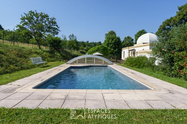 Élégante demeure néo-mauresque avec parc arboré et piscine