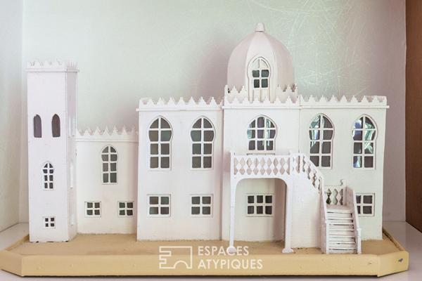 Élégante demeure néo-mauresque avec parc arboré et piscine