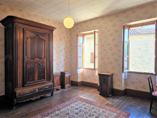 Belle maison à vendre - 6 pièces -  MONTAUT (47) proche de Villeréal