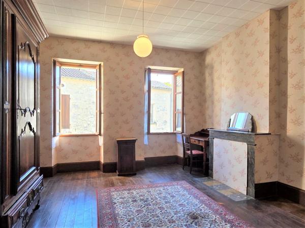 Belle maison à vendre - 6 pièces -  MONTAUT (47) proche de Villeréal