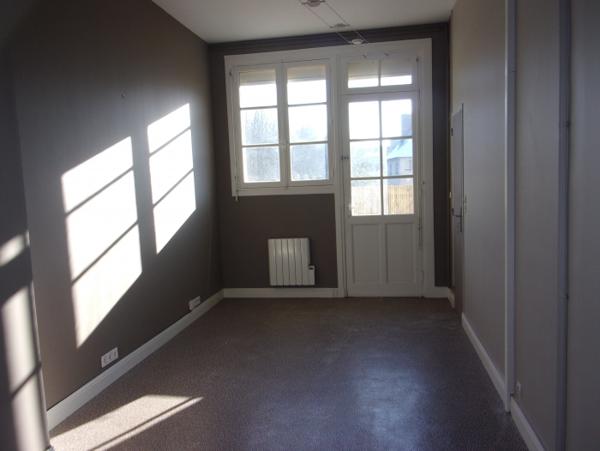 Location Local commercial 2 pièces Thury-Harcourt (14220)