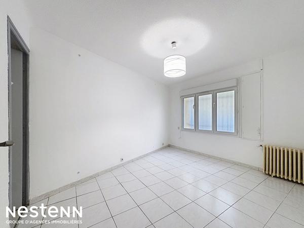 T2 rez-de-chaussée avec accès indépendant Narbonne centre