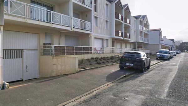 Garage à vendre aux Sables d'Olonne Secteur Les Présidents