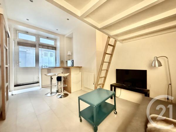 Appartement F1 à vendre  1 pièce - 16,10 m2 PARIS - 75017