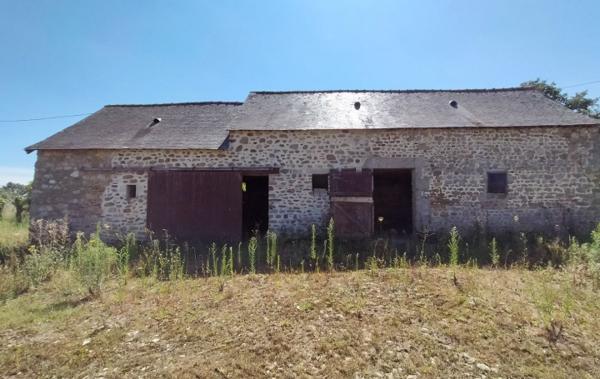 Vente Maison ref.7201 terrain 2.42 ha à rénover Villaines-la-juhel   