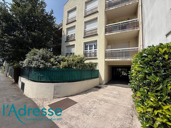 Appartement Noisy Le Grand 1 pièce(s) 28 m2