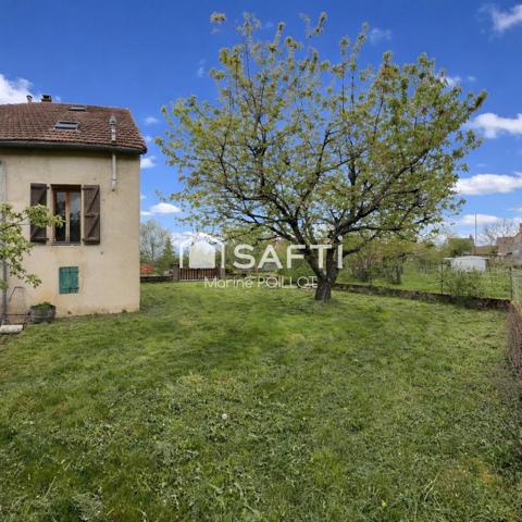Maison d’habitation avec jardin et cave