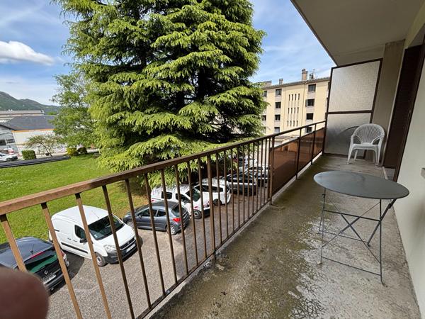 Charmant T3 bis traversant au coeur du Bourget-du-Lac