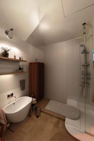 VILLA  180 M² ENV / TERRAIN 1500 M² ENV / VUE MER