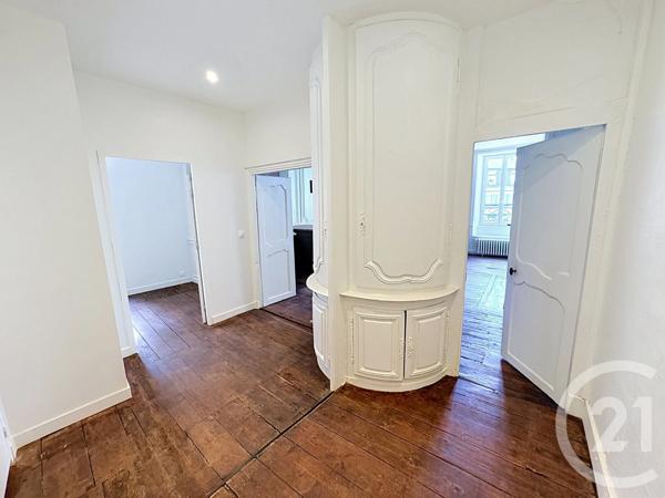 Appartement T3 à vendre  3 pièces - 78,11 m 2   LANDERNEAU  - 29