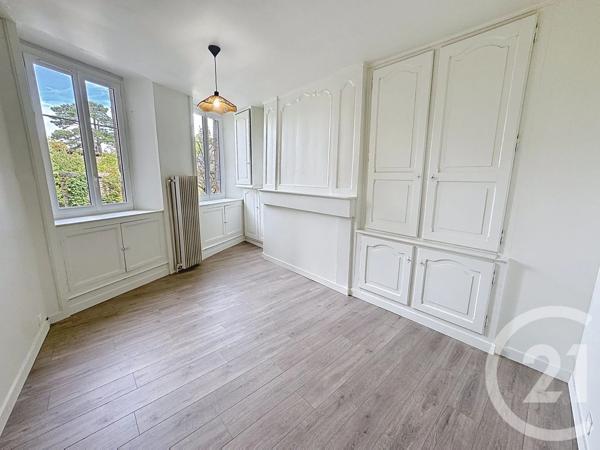 Appartement T3 à vendre  3 pièces - 78,11 m 2   LANDERNEAU  - 29